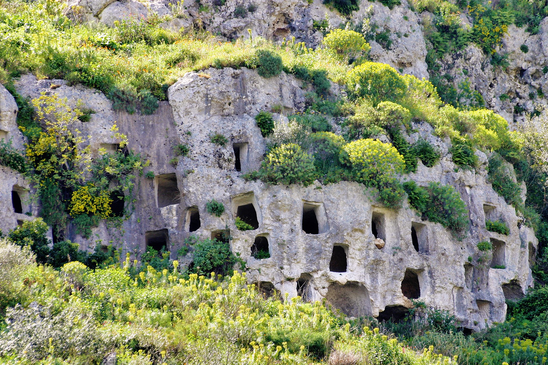 A Historical Overview Of Sicily | The Thinking Traveller